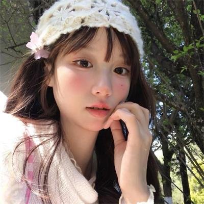 两个人一双手